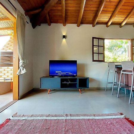 Sapeca - Novo Flat C/ Piscina, 50Mts Da Praia, Churrasqueira Privativa, Ar Con, Wi-Fi, Netflix, Garagem パラチ エクステリア 写真